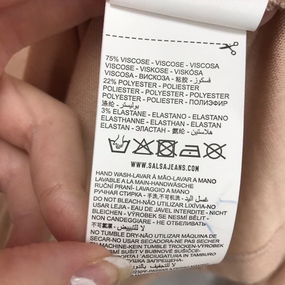 Long-sleeve with Ruffle - Picture 4 of 5